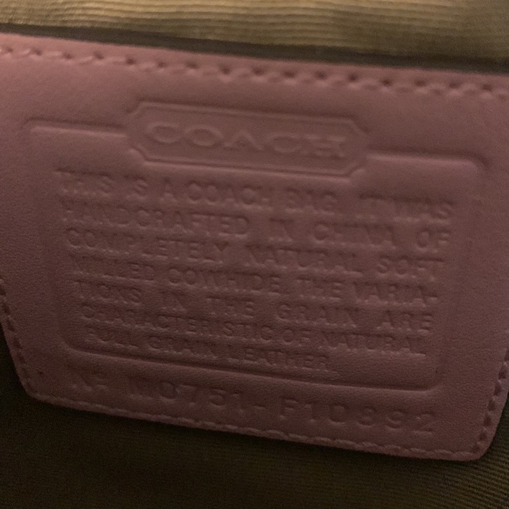 Coach Chelsea pink pebbled leather shoulder bag - Picture 7 of 10